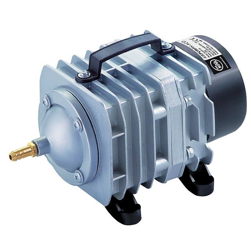 Aqua Nova Kolbenluftpumpe mit 3600l/h für Aquarien und Gartenteiche, Luftpumpe mit Kabel und Anschluss.