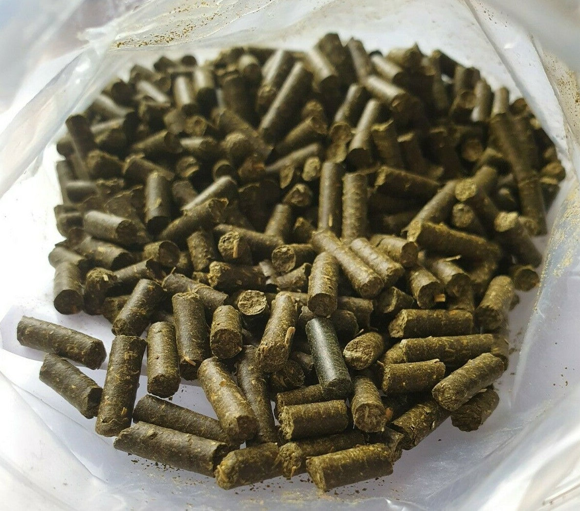Gerstengras Futter Sticks 25g für Garnelen und Krebse, von catappa-leaves, mit natürlichen Futtersticks für Aquarienbewohner