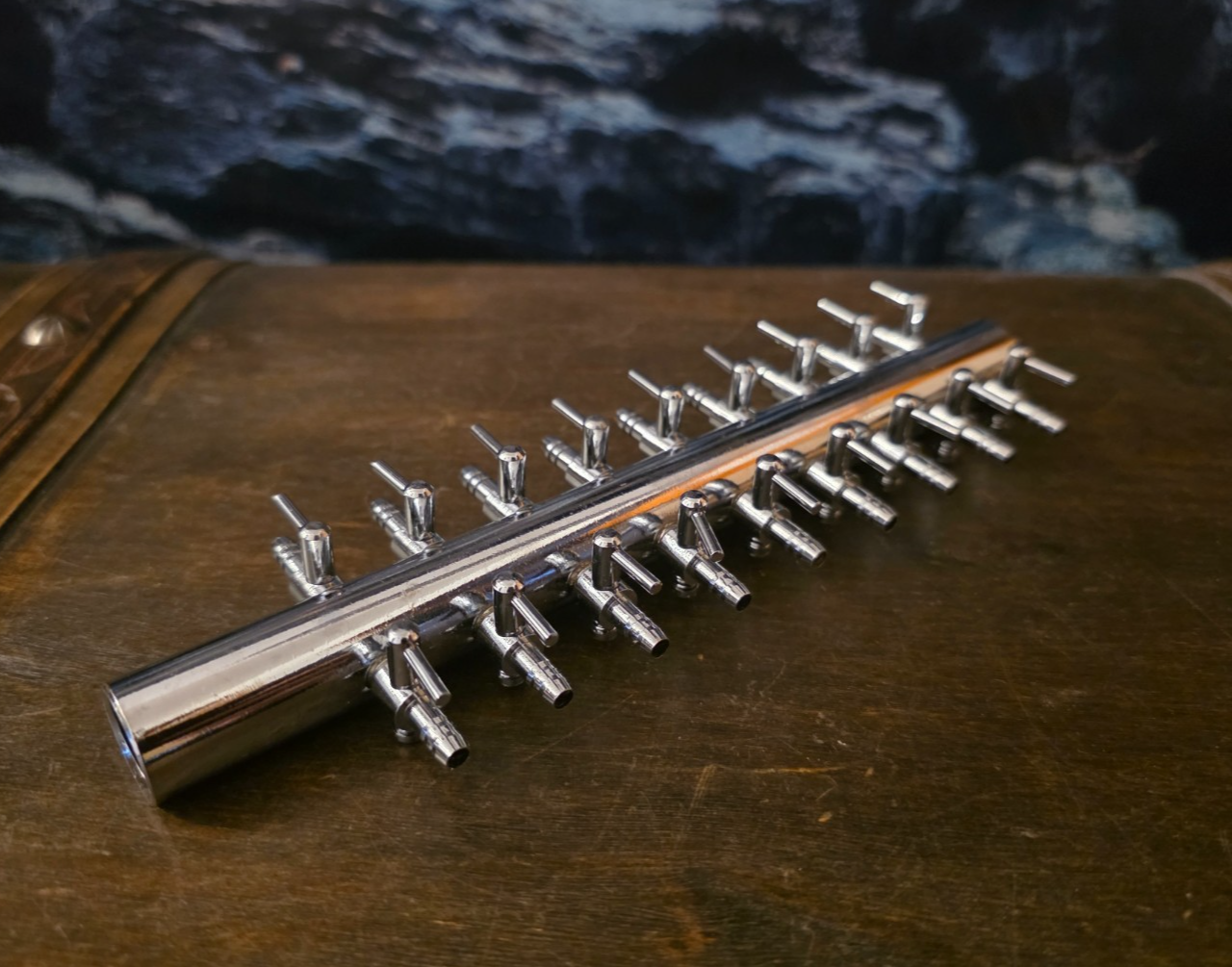 Luftverteiler 18-fach aus Metall für 4/6mm Luftschlauch, geeignet für Aquarium und Membranpumpe, zuchtfertiges Zubehör